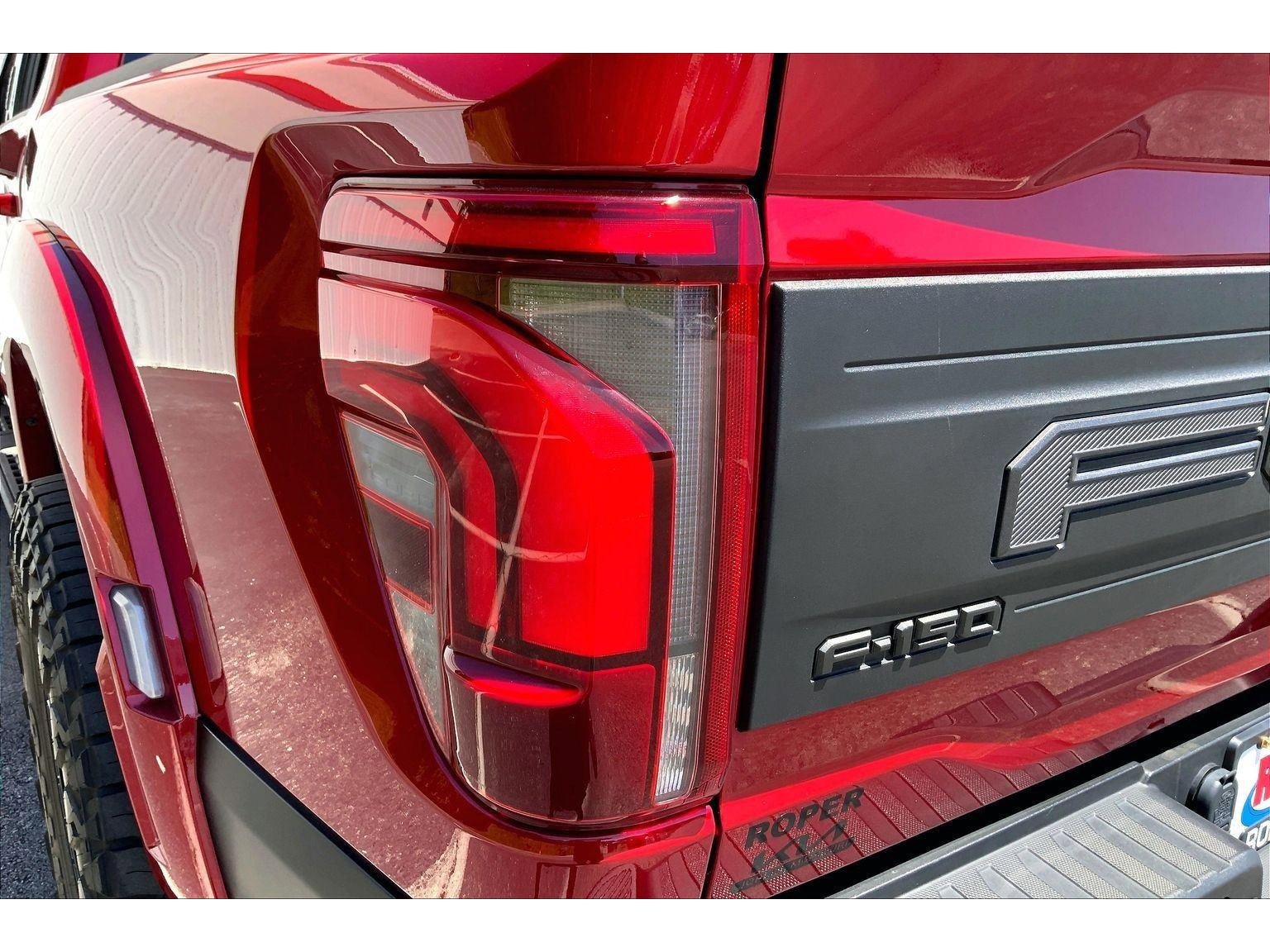 Used 2024 Ford F150 Raptor AWD/4WD image 28
