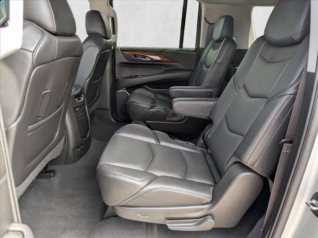 Used 2015 Cadillac Escalade ESV Premium RWD image 18