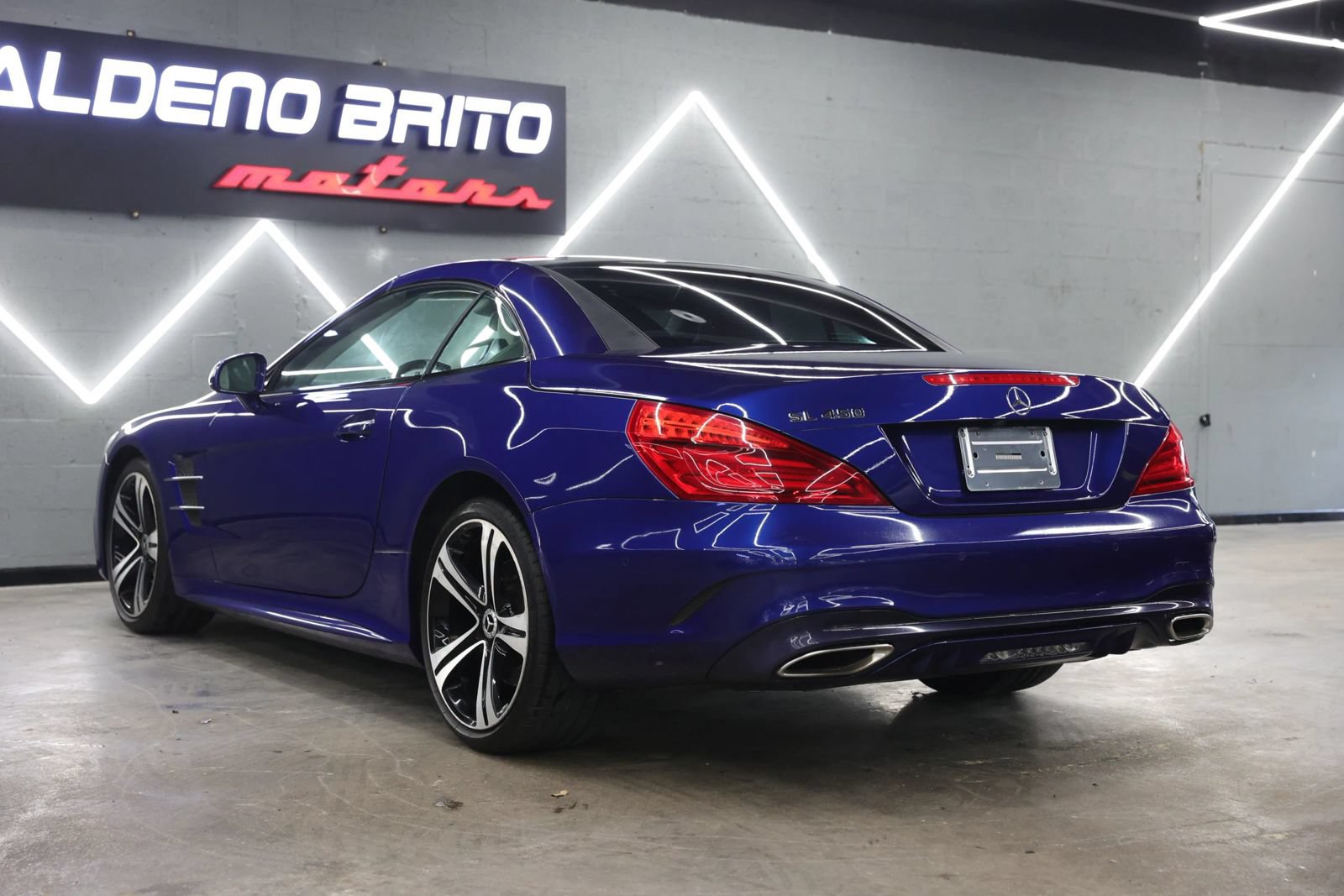 Used 2018 Mercedes-Benz SL 450 image 21