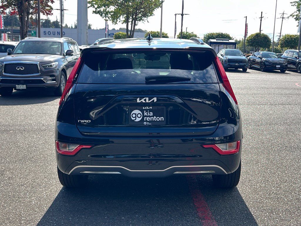 Used 2023 Kia Niro Wind w/ Wind Preserve Package FWD image 8