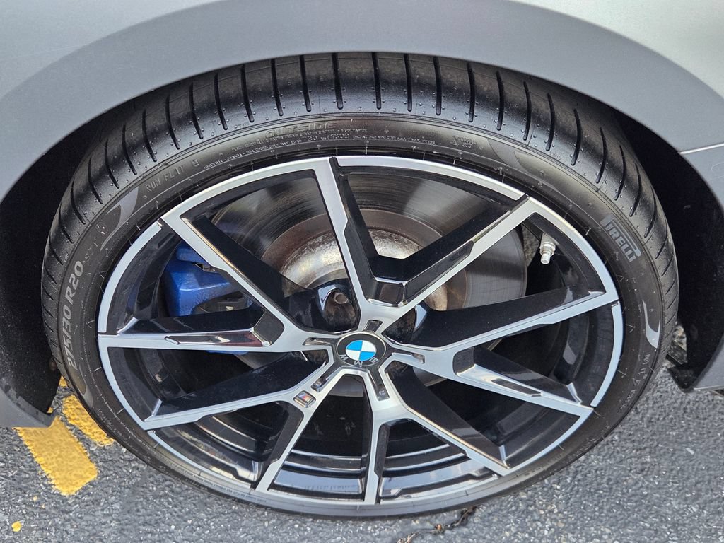 Used 2022 BMW M850i xDrive Convertible w/ M Carbon Exterior Package AWD/4WD image 14