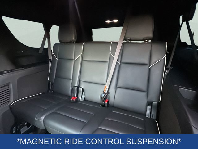 Certified 2025 Cadillac Escalade ESV Premium Luxury w/ LPO, Floor Liner Package AWD/4WD image 18