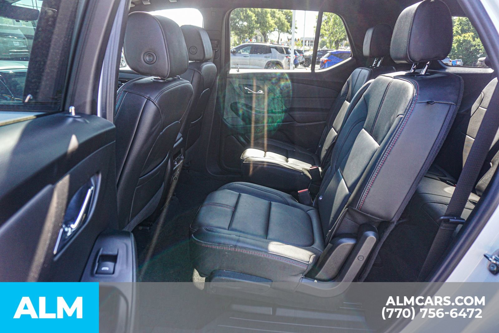 Used 2023 Chevrolet Traverse RS AWD/4WD image 23