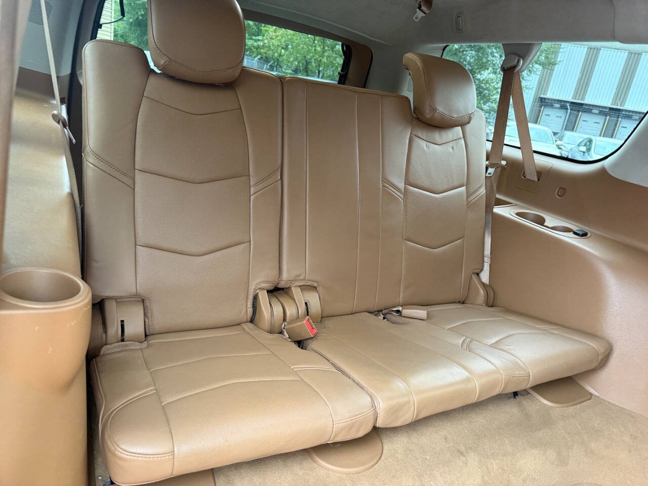 Used 2016 Cadillac Escalade ESV Platinum AWD/4WD image 41