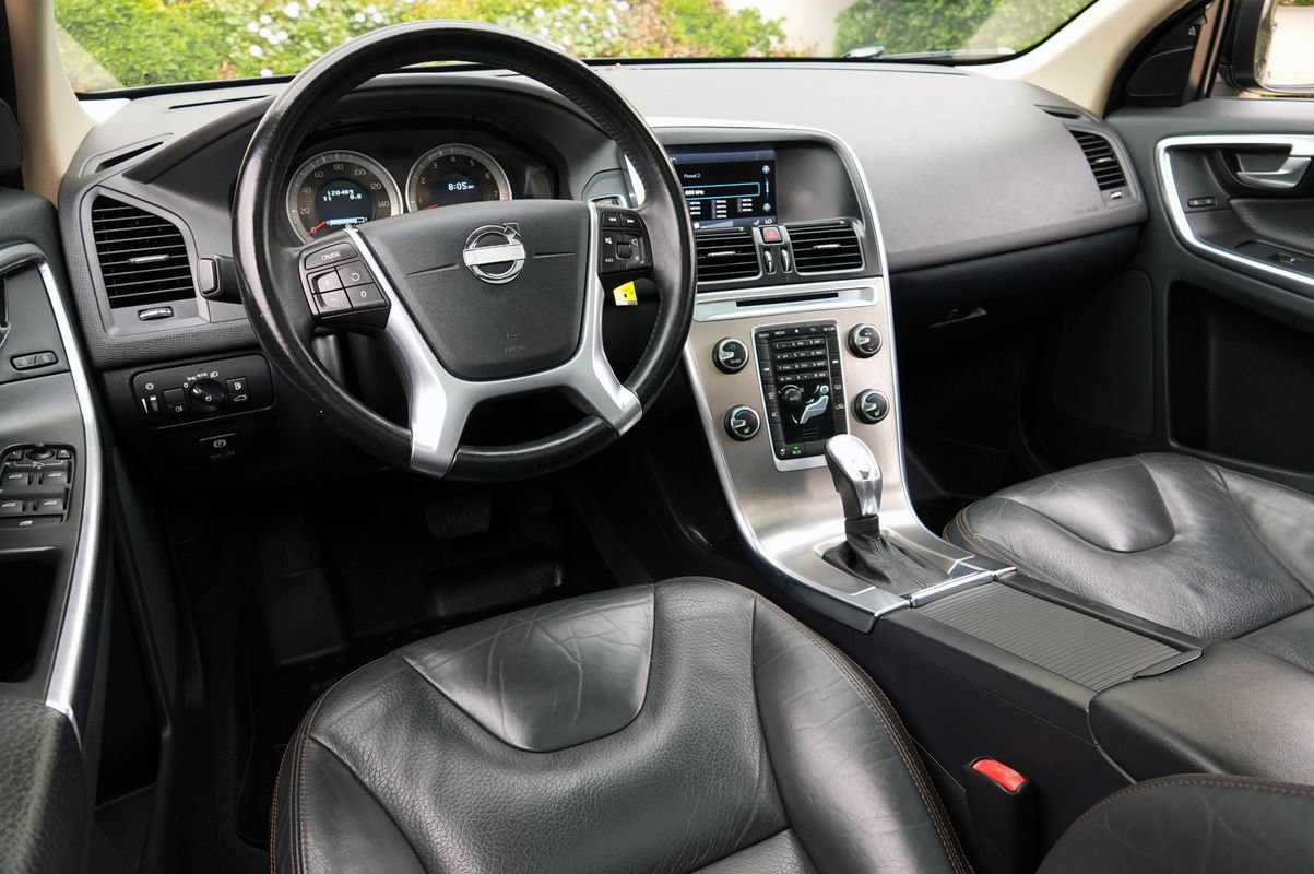 Used 2013 Volvo XC60 3.2 AWD/4WD image 5