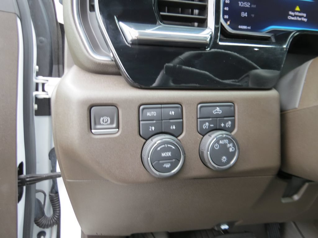 Certified 2023 Chevrolet Silverado 1500 LT AWD/4WD image 21