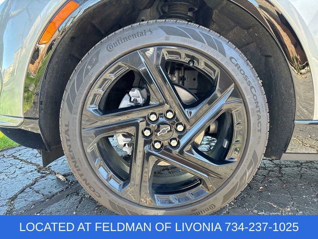 Certified 2024 Chevrolet Equinox EV RS FWD image 31