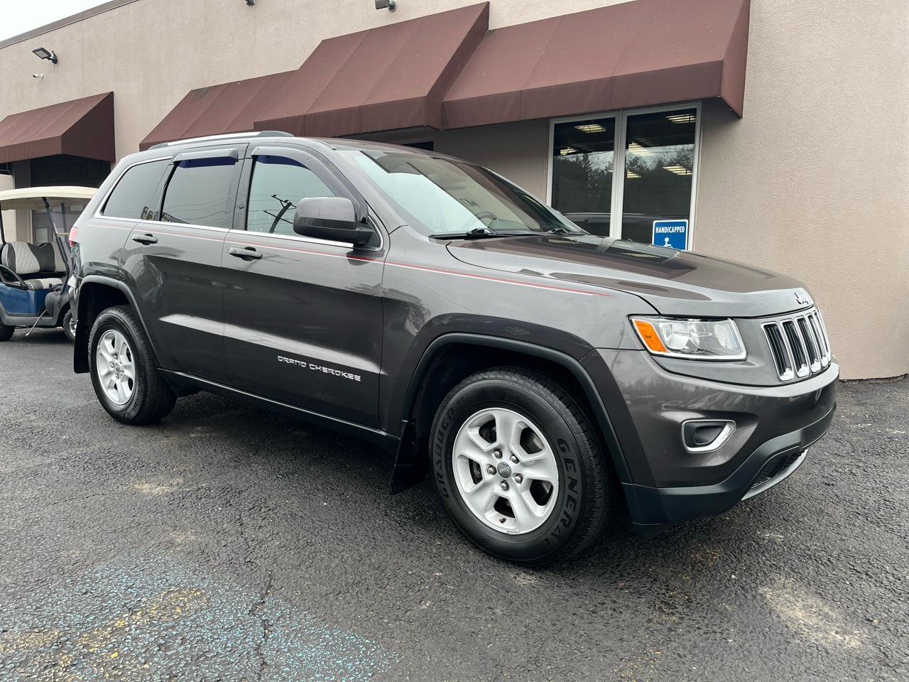 Used 2015 Jeep Grand Cherokee Laredo w/ Quick Order Package 23E image 3