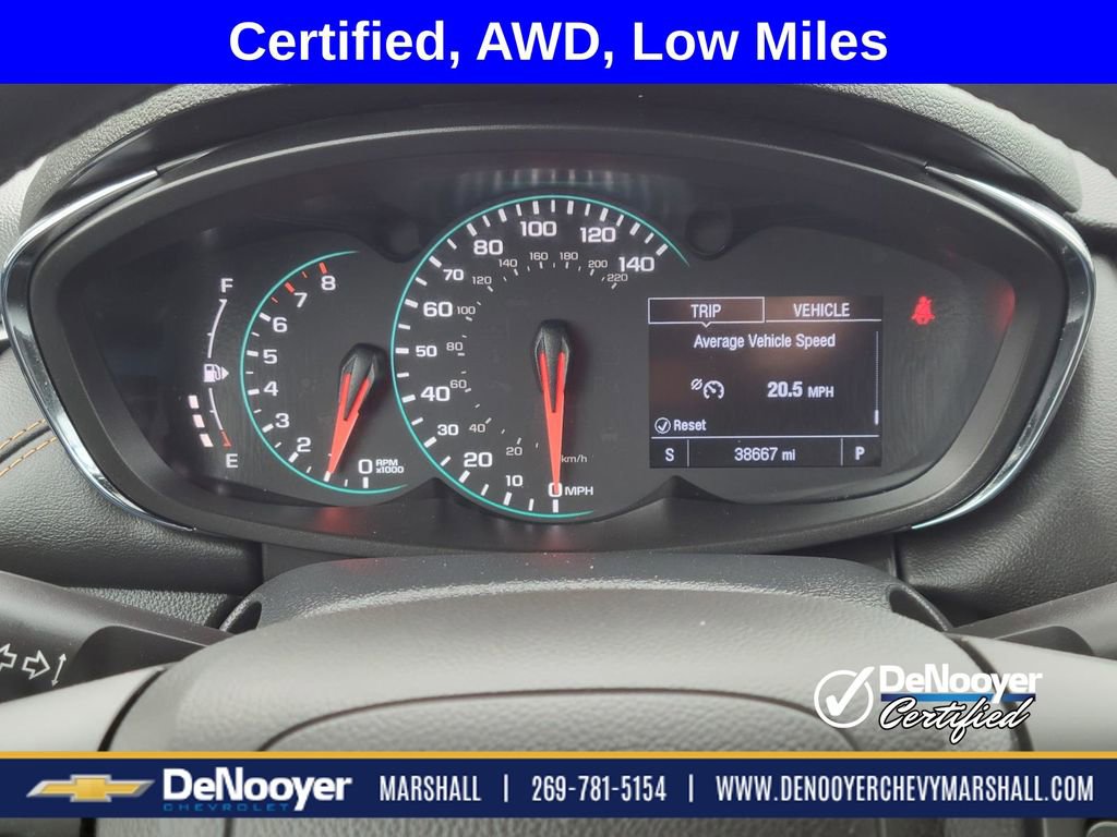 Used 2021 Chevrolet Trax LT w/ LT Convenience Package AWD/4WD image 11