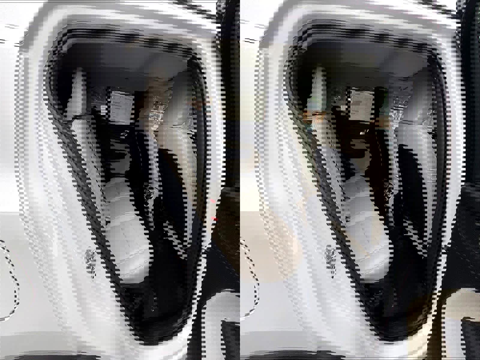 New 2026 Volvo XC40 B4 Plus w/ Climate Package image 27