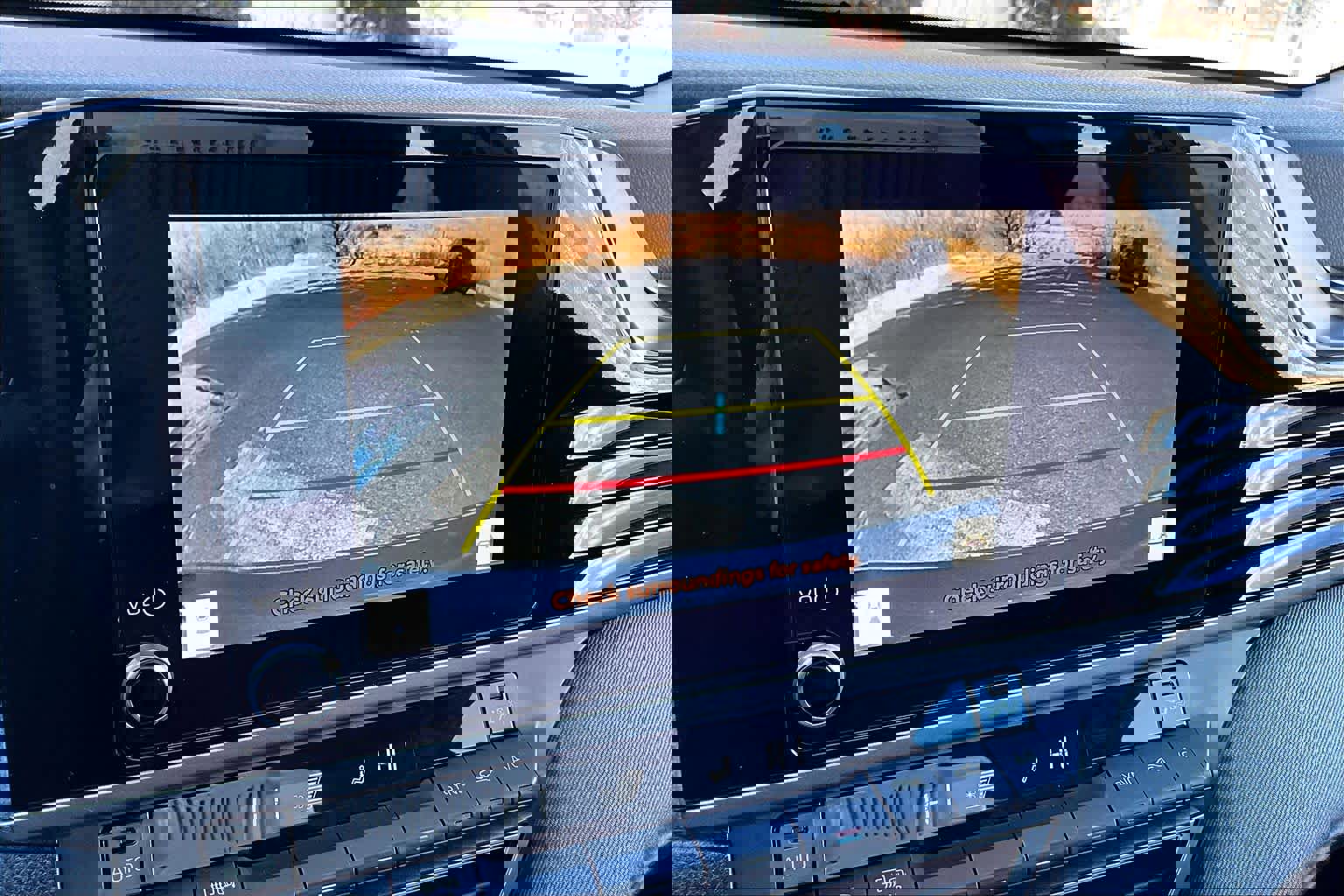 Used 2025 Toyota Camry LE image 29