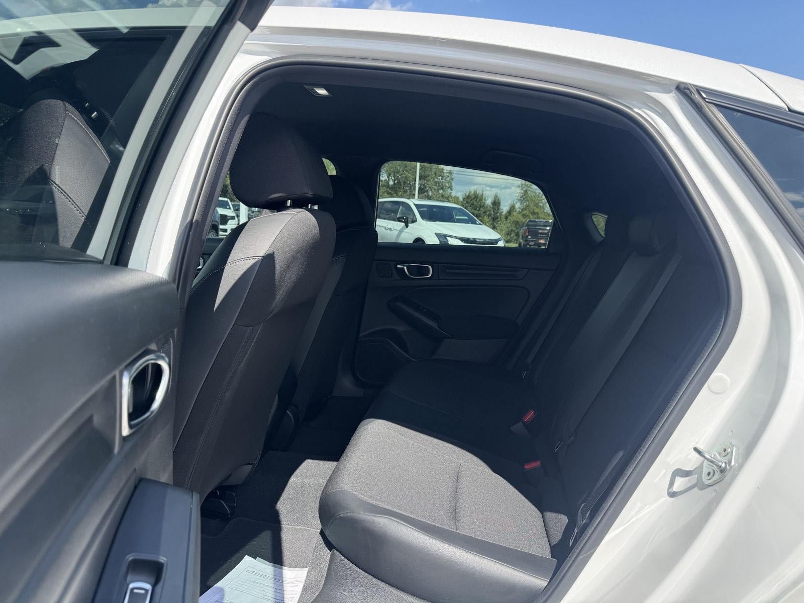 Used 2023 Honda Civic Sport image 21