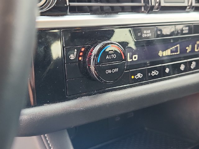 Certified 2024 Nissan Pathfinder SV AWD/4WD image 22