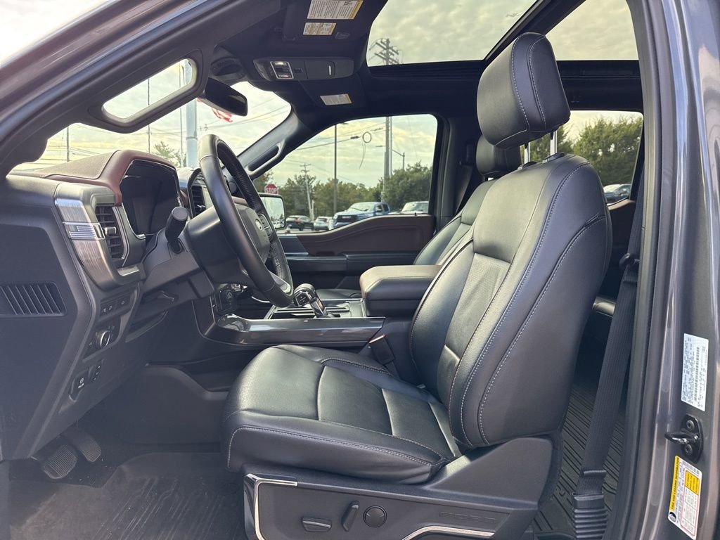 Used 2022 Ford F150 Lariat image 34