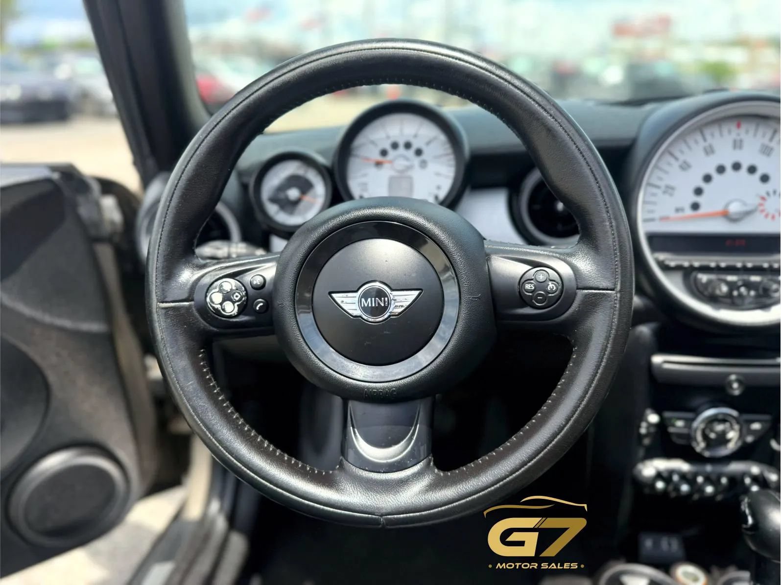 Used 2013 MINI Cooper Convertible FWD image 18
