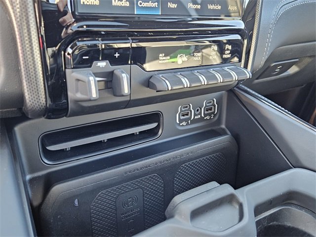 Used 2024 RAM 2500 Limited image 17