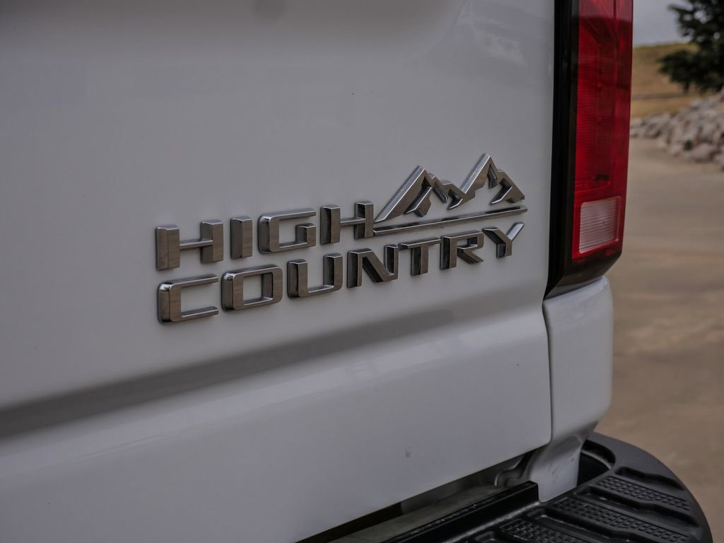 Certified 2025 Chevrolet Silverado 2500 High Country w/ High Country Premium Package image 16