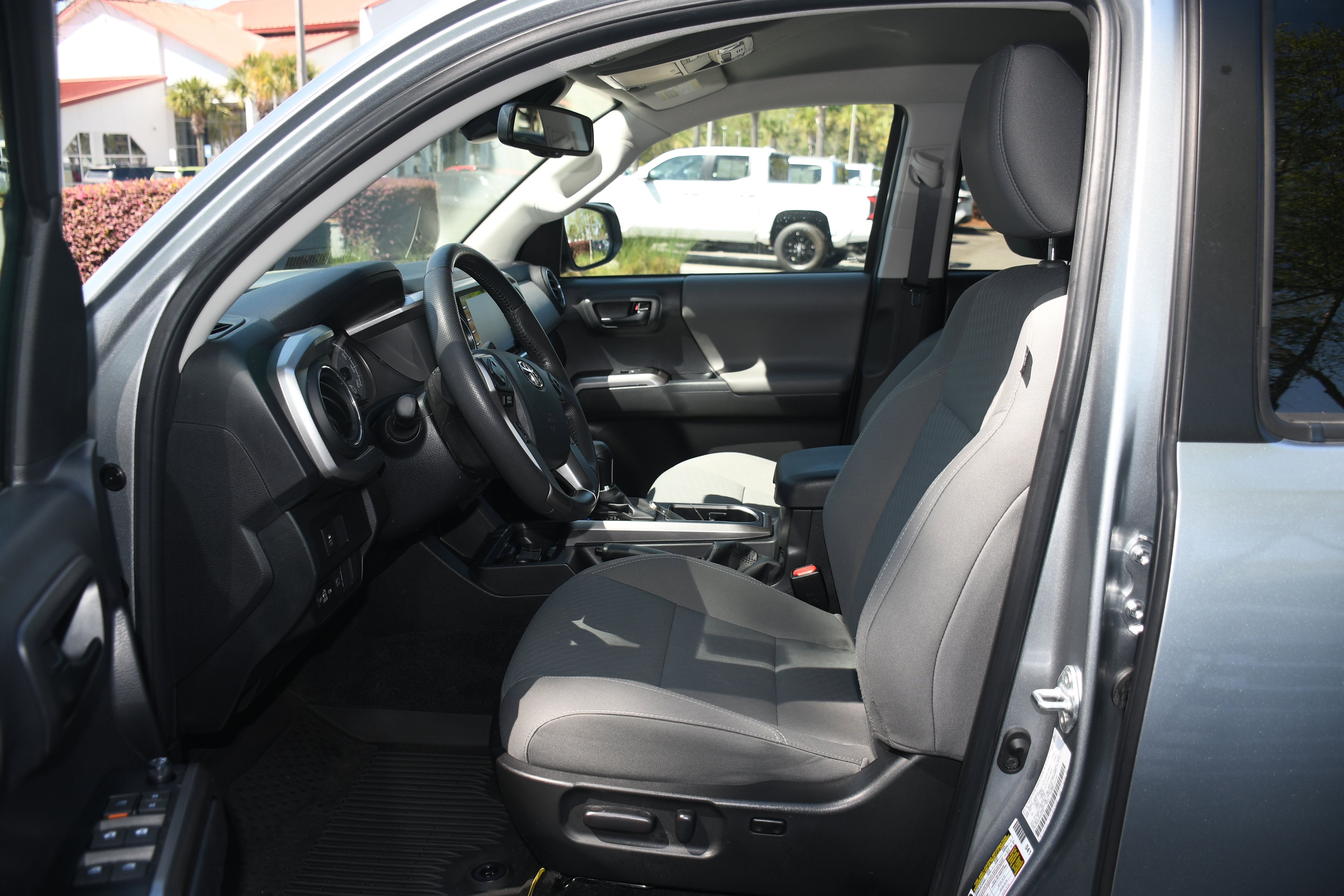 Certified 2023 Toyota Tacoma SR5 image 7