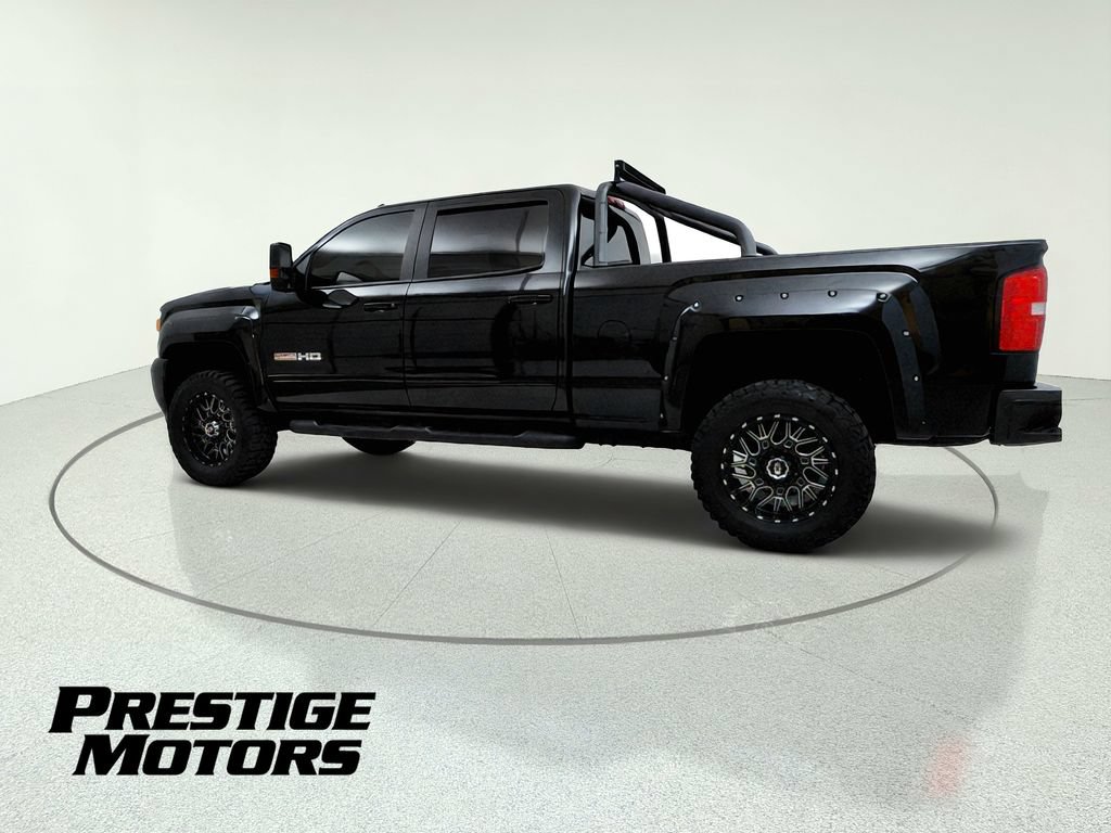Used 2017 GMC Sierra 2500 SLT w/ All-Terrain HD Package AWD/4WD image 5