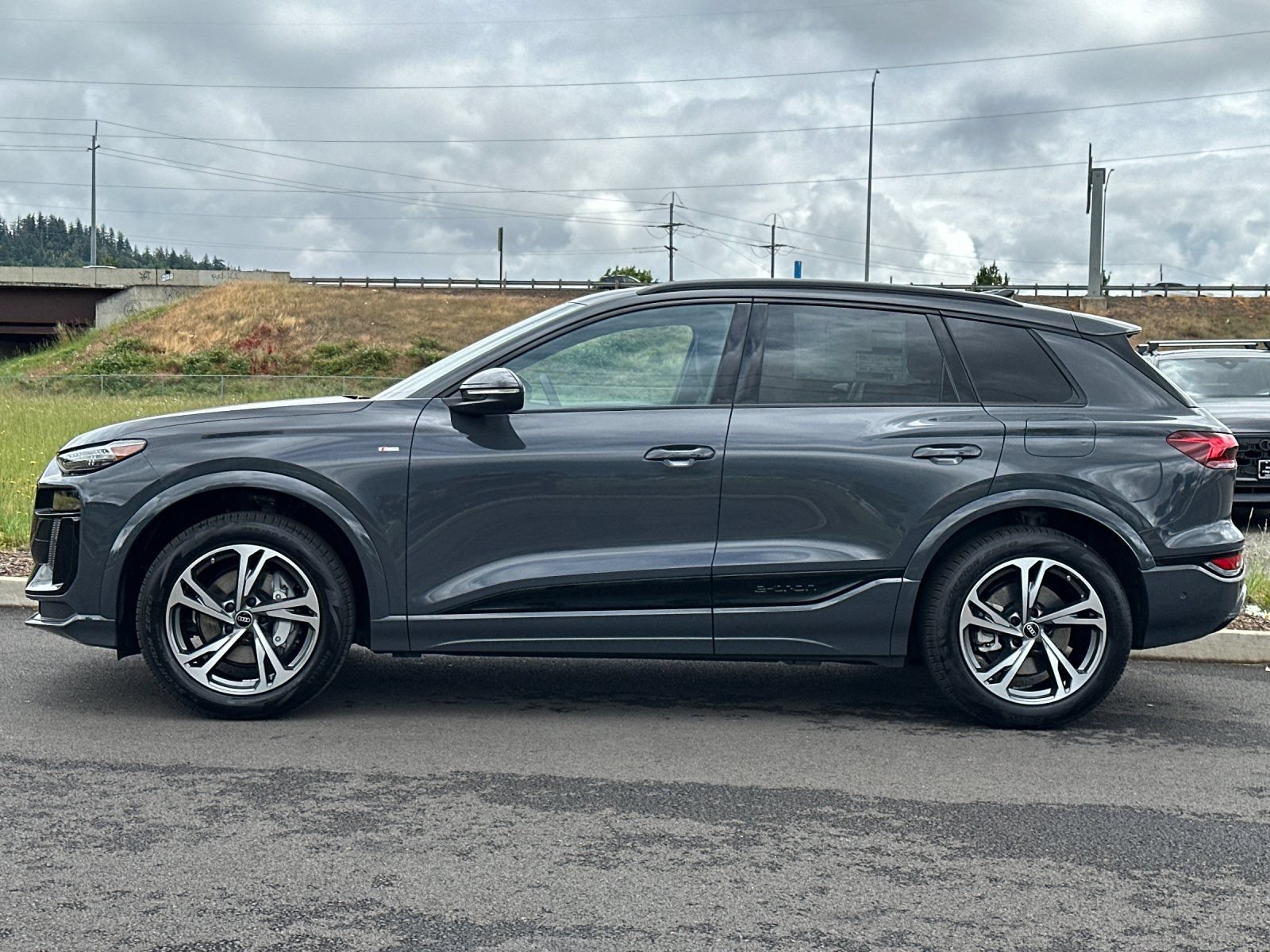 New 2027 Audi Q6 e-tron Premium Plus AWD/4WD image 6