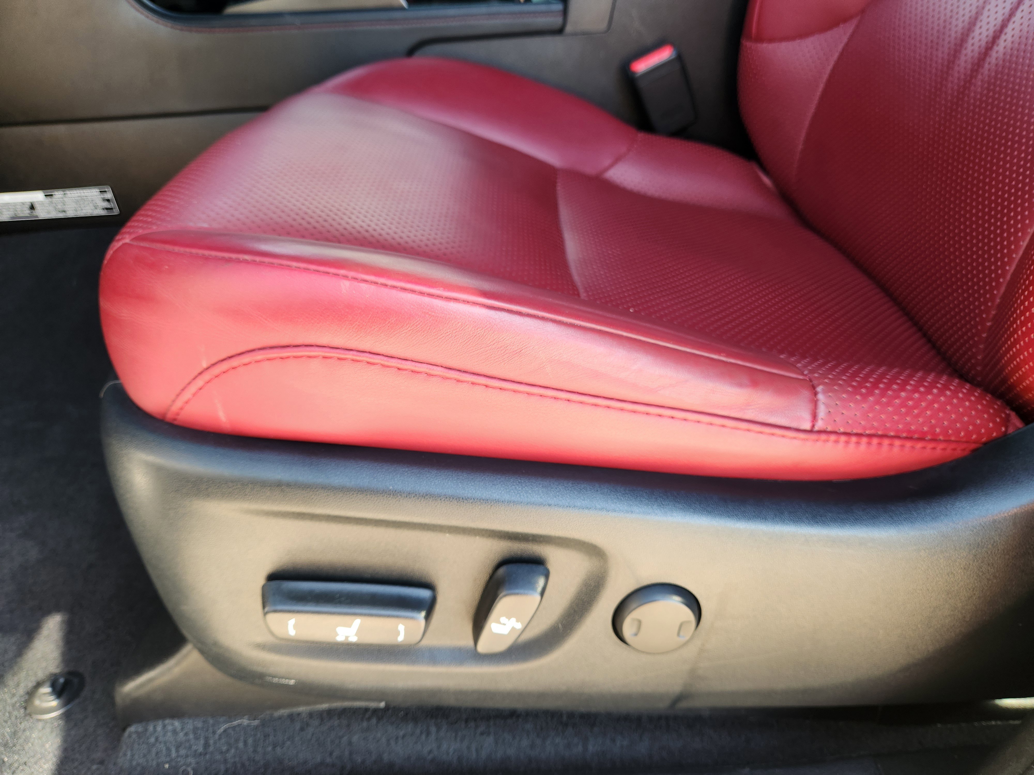 Certified 2023 Lexus GX 460 Luxury w/ Sport Design Package AWD/4WD image 17