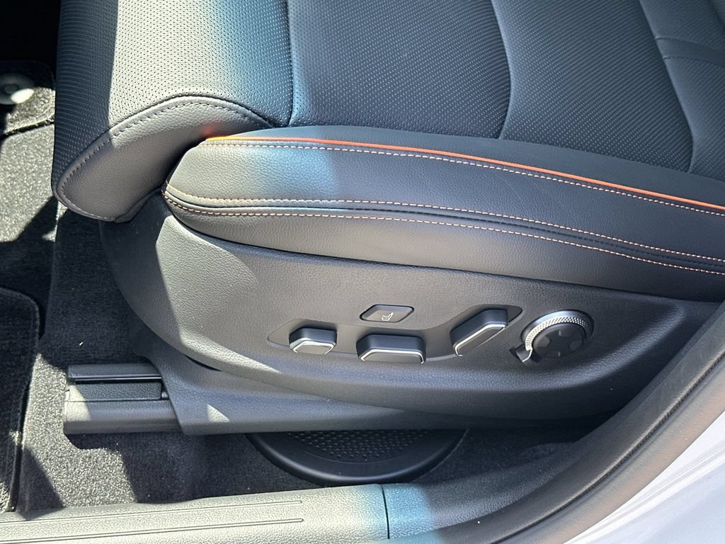 New 2026 Genesis GV70 2.5T Sport Prestige AWD/4WD image 10