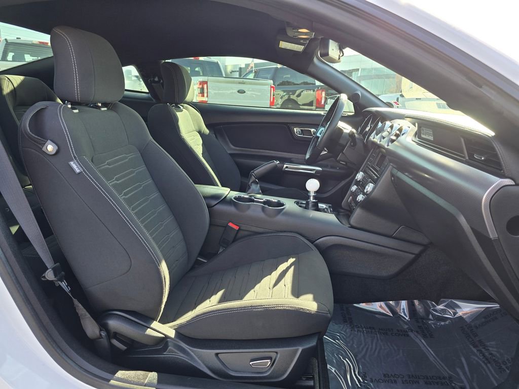 Used 2016 Ford Mustang GT w/ Black Accent Package image 15