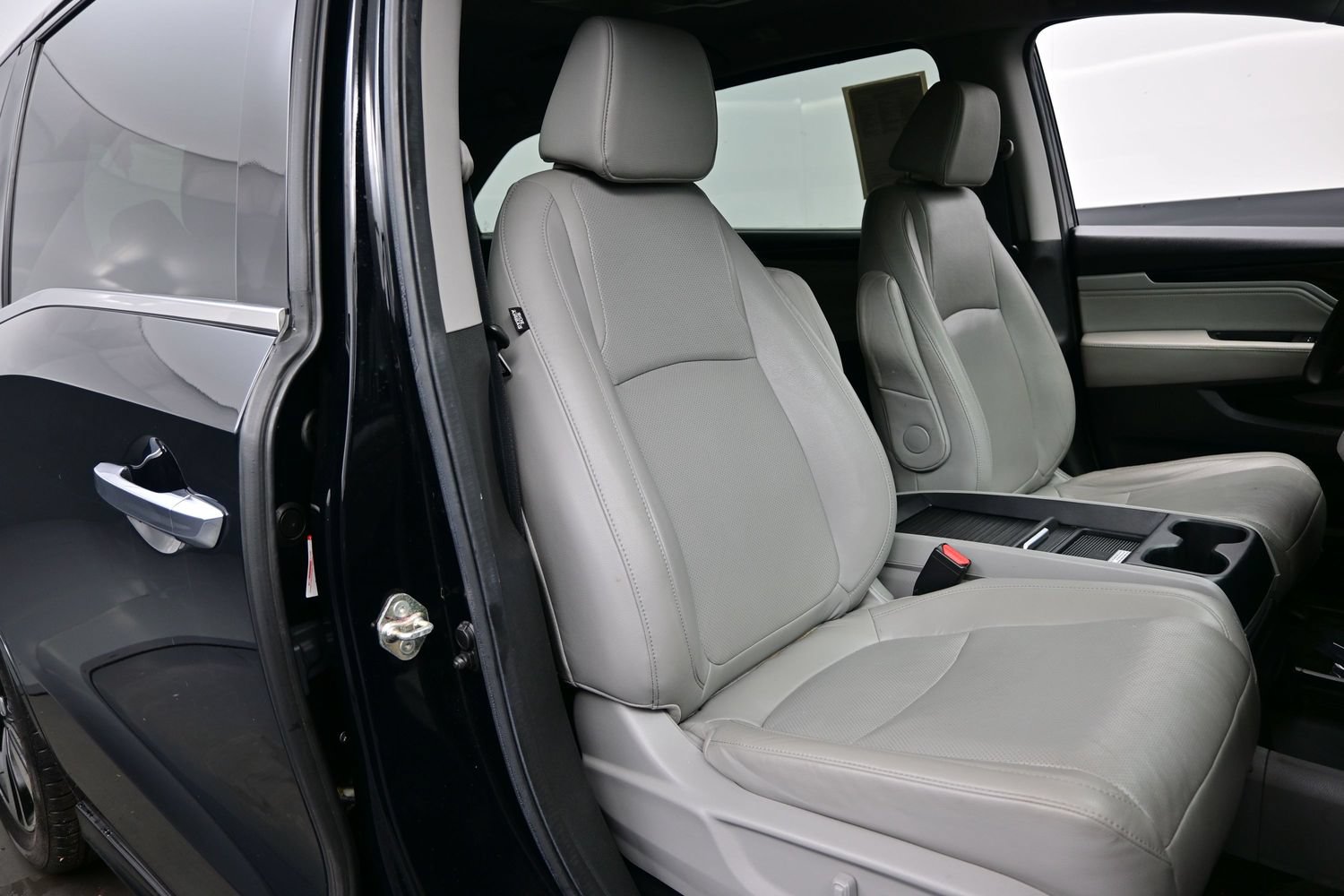 Used 2019 Honda Odyssey Elite image 17