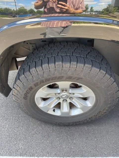 Used 2021 RAM 1500 Laramie AWD/4WD image 31