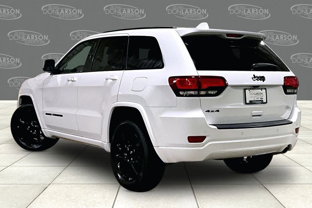 Used 2021 Jeep Grand Cherokee Laredo X AWD/4WD image 5