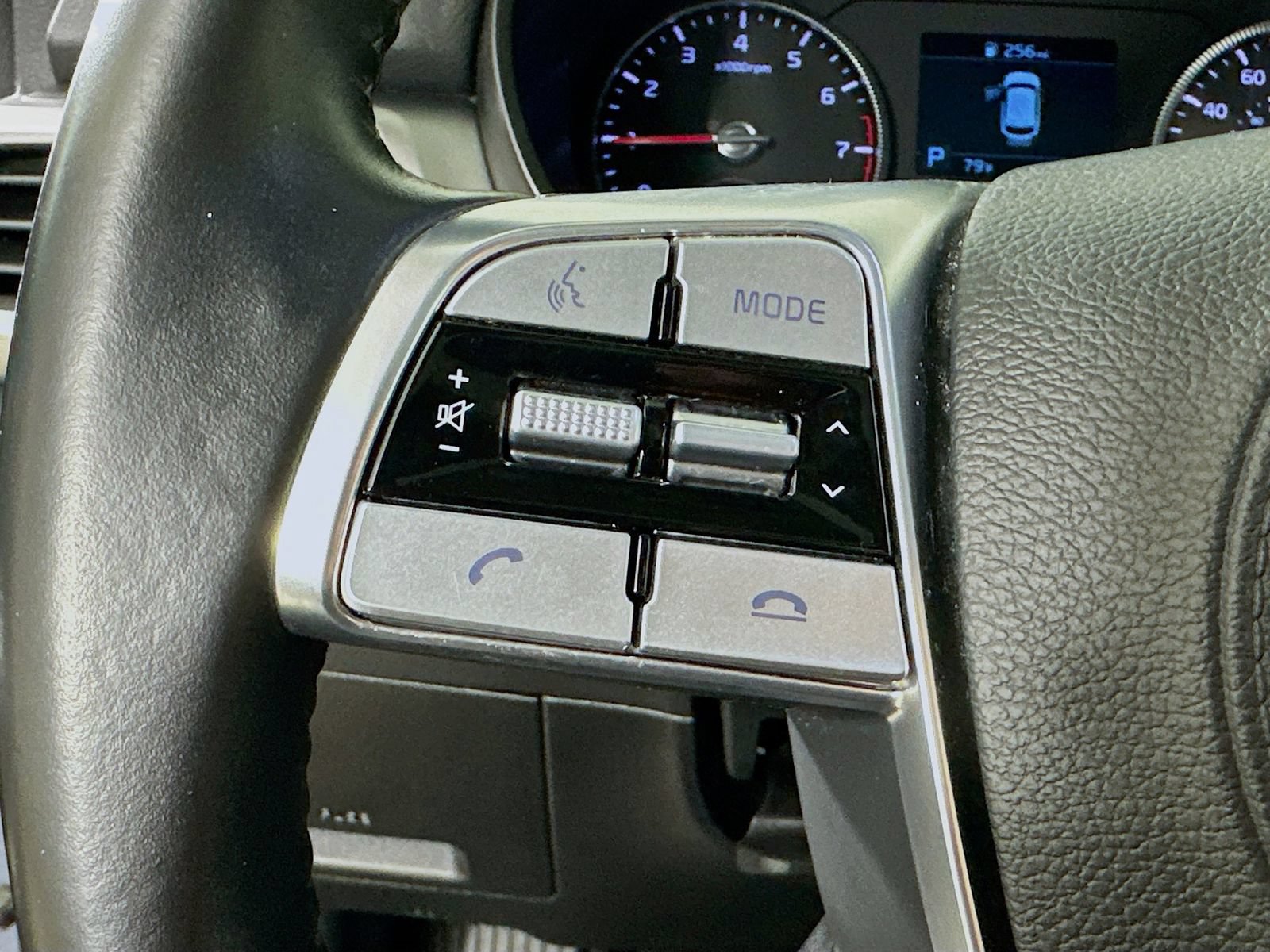 Used 2020 Kia Telluride S AWD/4WD image 18