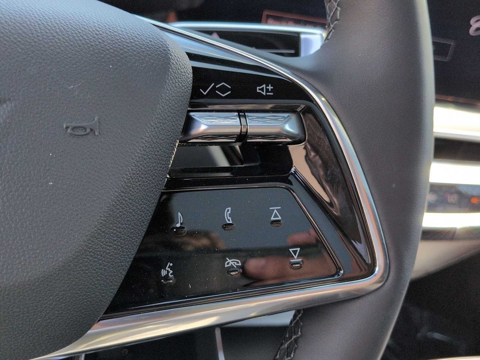 New 2026 Cadillac Lyriq Sport AWD/4WD image 16