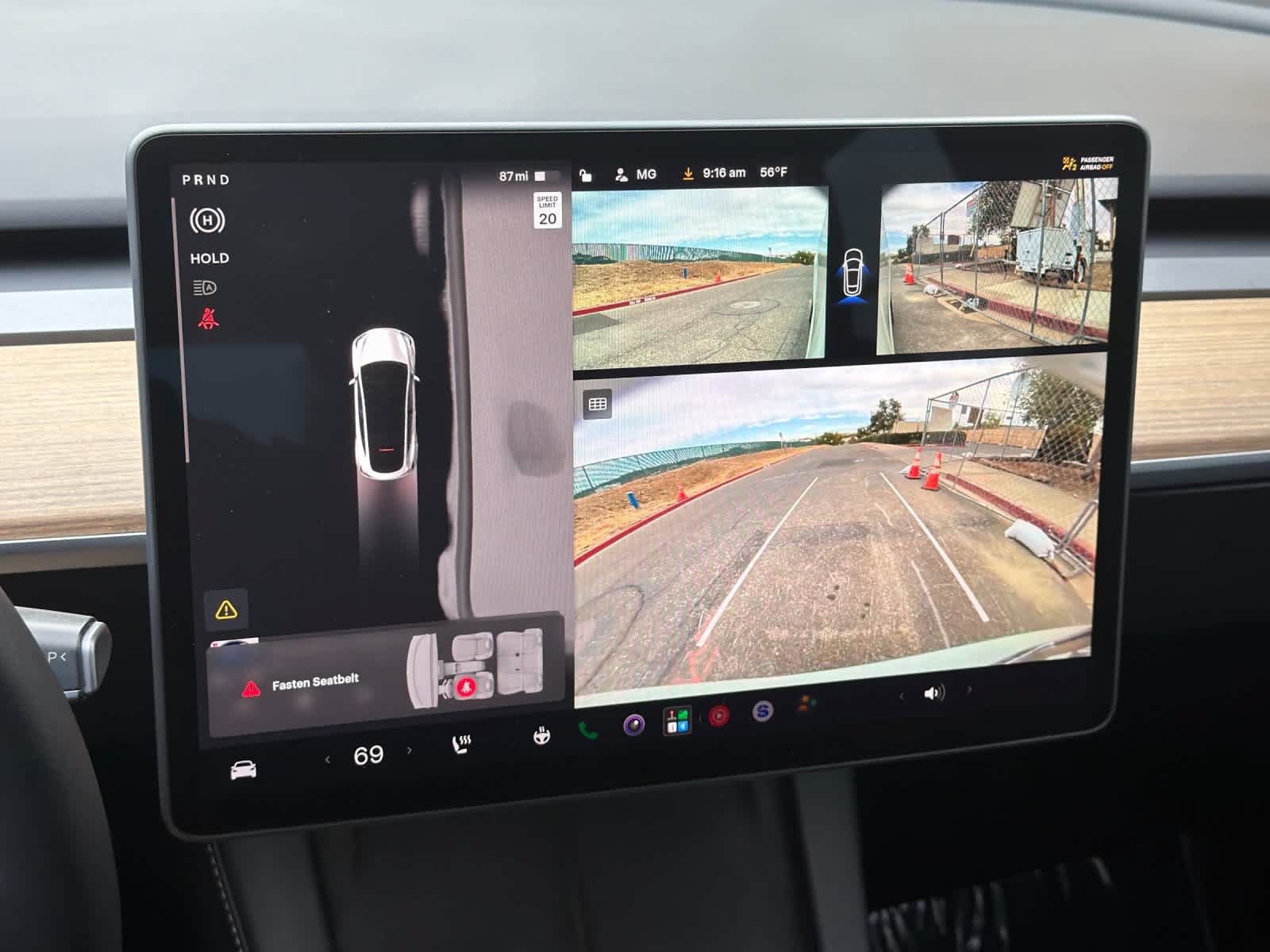 Used 2024 Tesla Model Y 2WD image 19