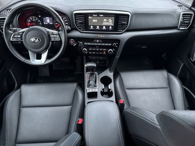 Used 2022 Kia Sportage EX image 12