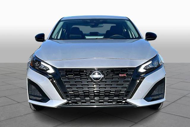 Certified 2024 Nissan Altima 2.5 SR w/ SR Premium Package image 4