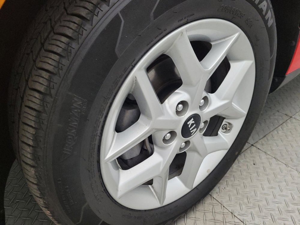 Used 2020 Kia Soul S image 31