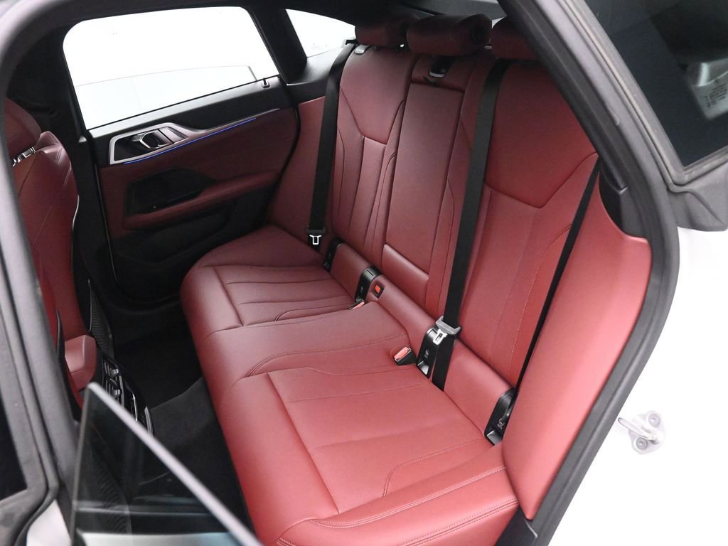 Used 2023 BMW i4 eDrive35 w/ Premium Package image 16