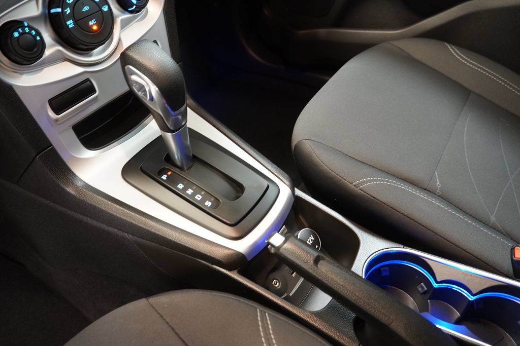 Used 2018 Ford Fiesta SE FWD image 21