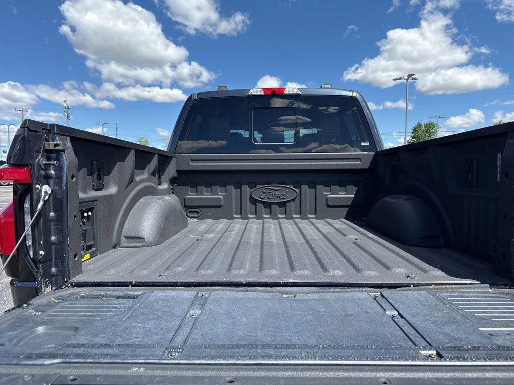 Used 2022 Ford F150 Lightning Lariat w/ Tow Technology Package AWD/4WD image 17