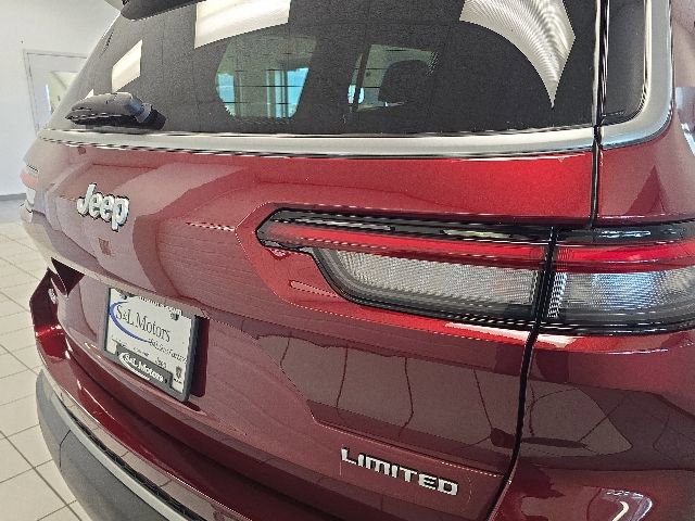 New 2026 Jeep Grand Cherokee L Limited AWD/4WD image 34