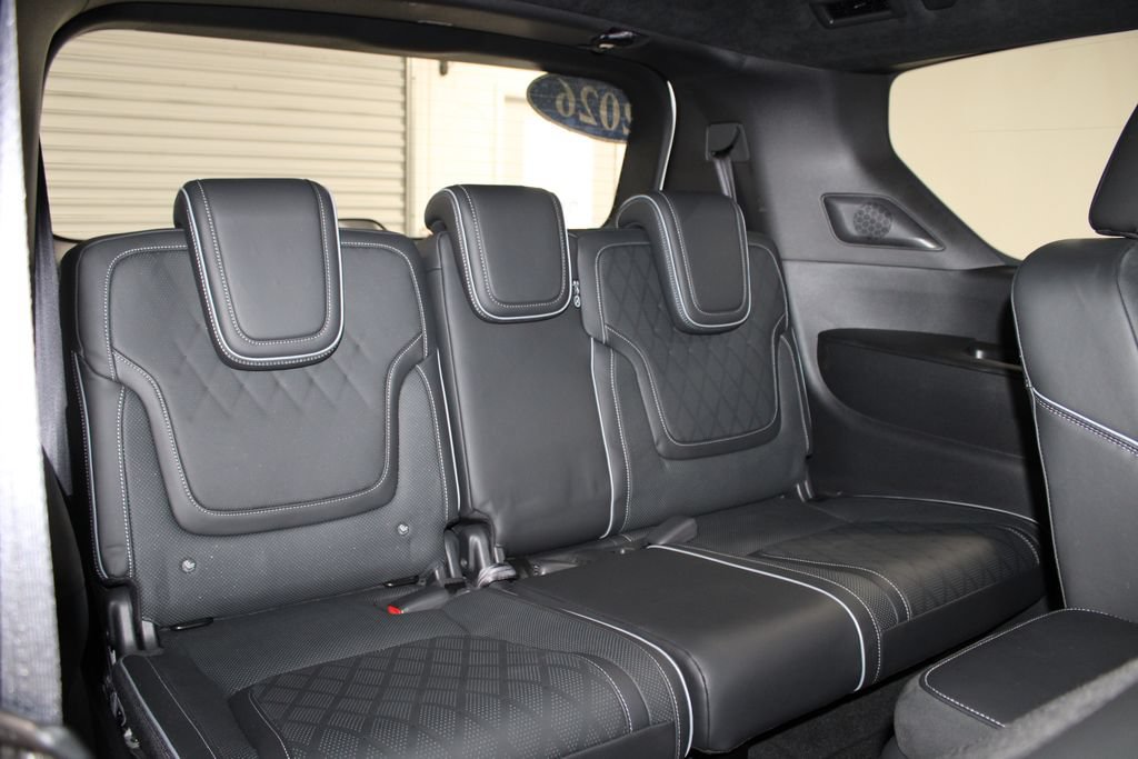 Used 2026 INFINITI QX80 Autograph w/ Autograph Exterior Package AWD/4WD image 39