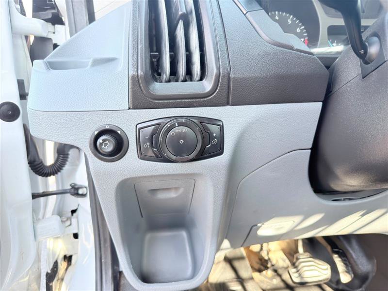 Used 2019 Ford Transit 250 138 RWD image 11