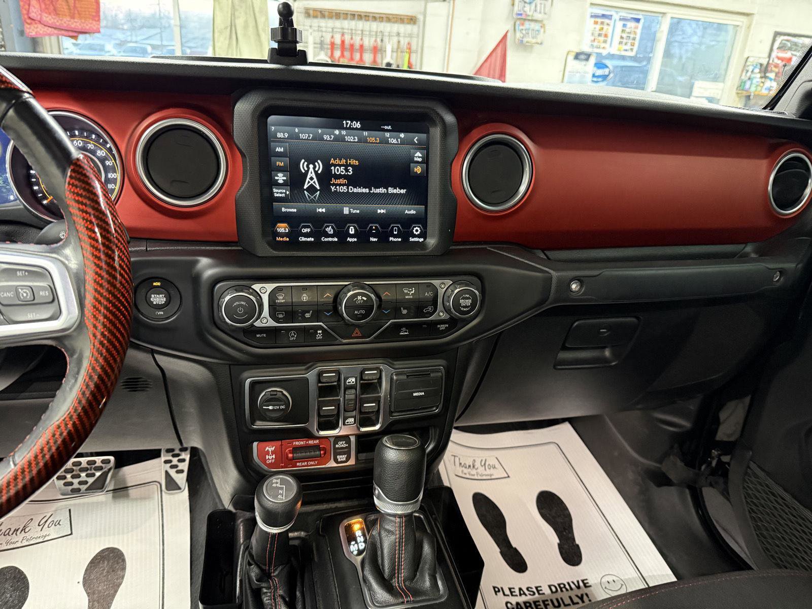 Used 2020 Jeep Gladiator Rubicon image 16