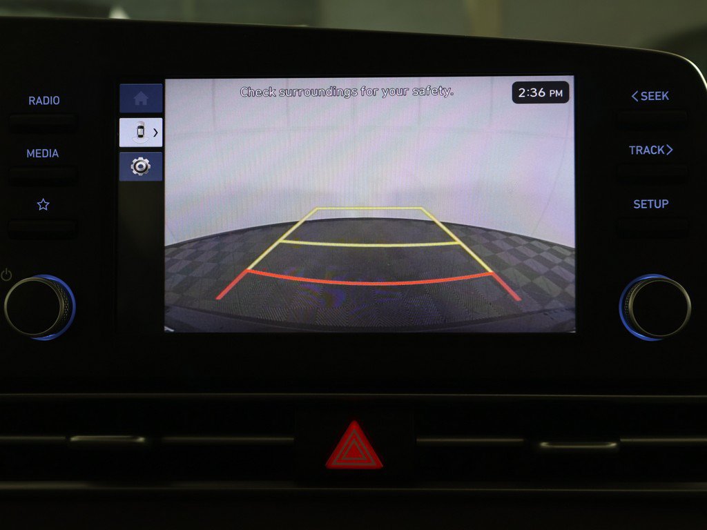 Certified 2025 Hyundai Elantra SE FWD image 39