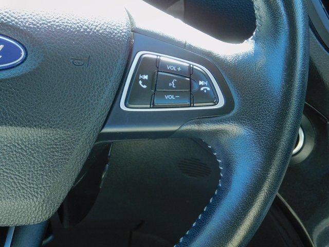 Used 2019 Ford Escape SEL FWD image 8