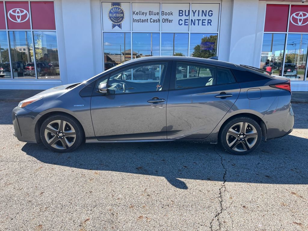 Certified 2019 Toyota Prius XLE image 32