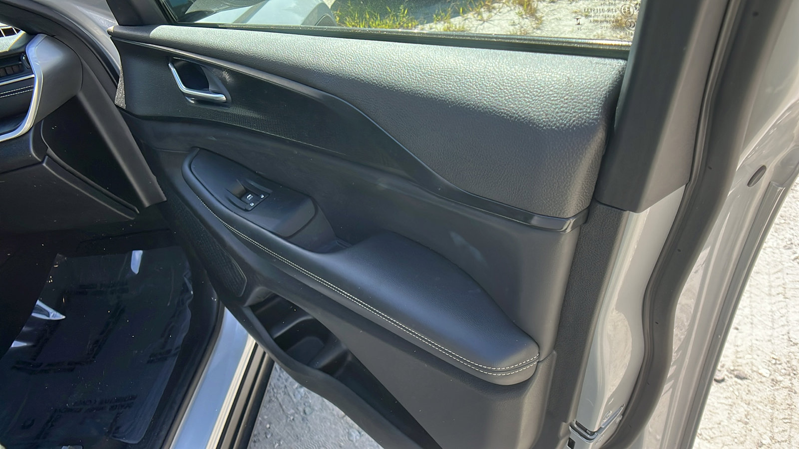 Used 2024 Jeep Grand Cherokee L Laredo image 18