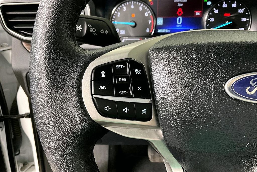 Used 2023 Ford Explorer Limited image 18