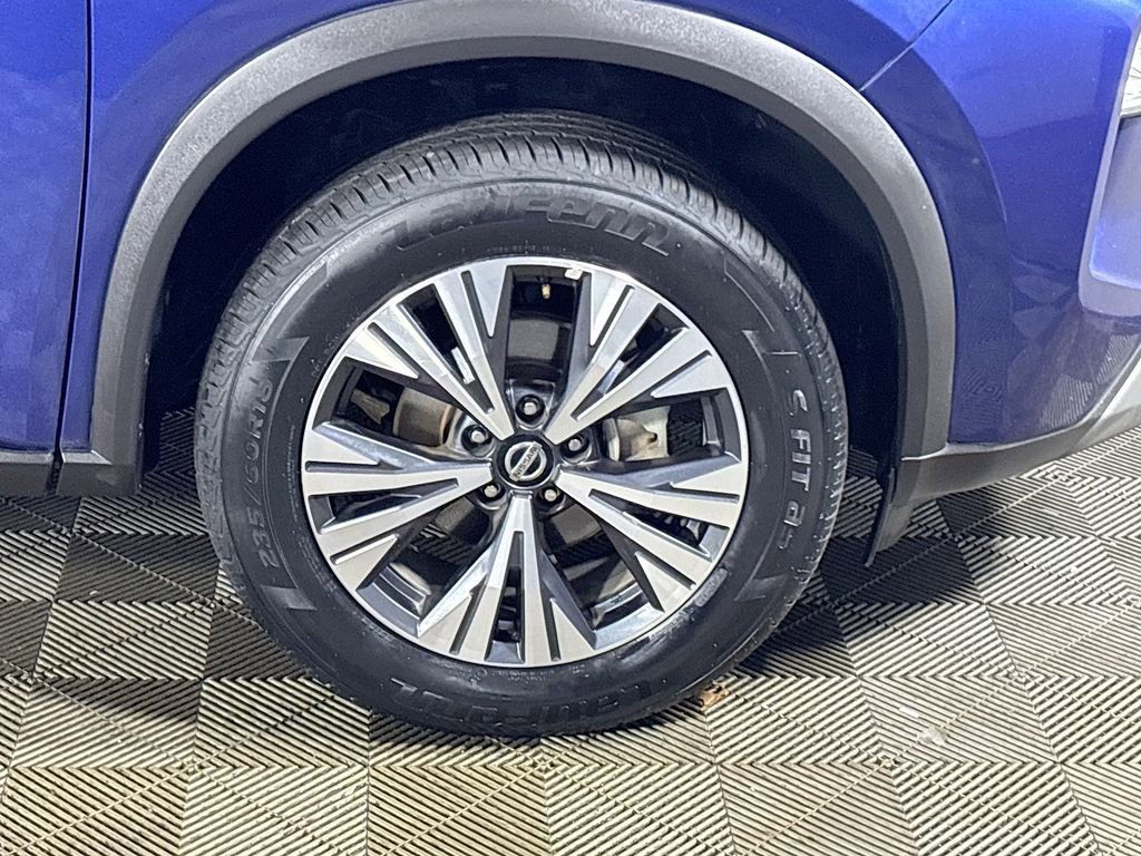 Used 2021 Nissan Rogue SV image 22