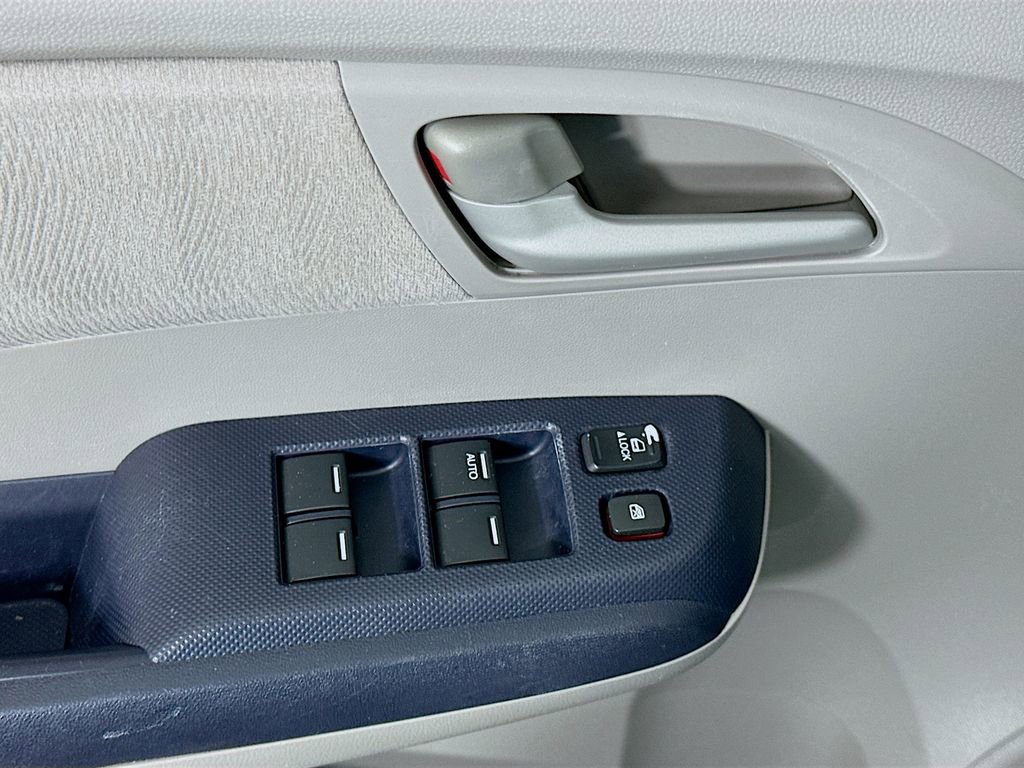 Used 2010 Honda Insight EX image 16